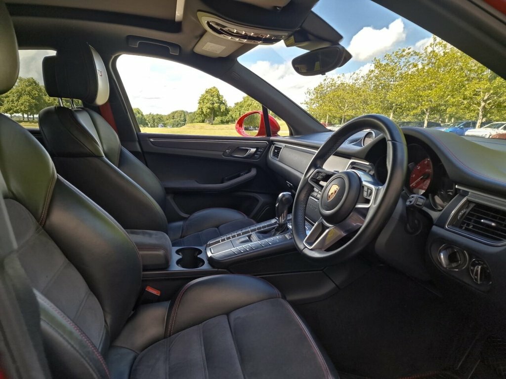 Porsche Macan 3.6 Turbo Pdk 400 Bhp Blue #29