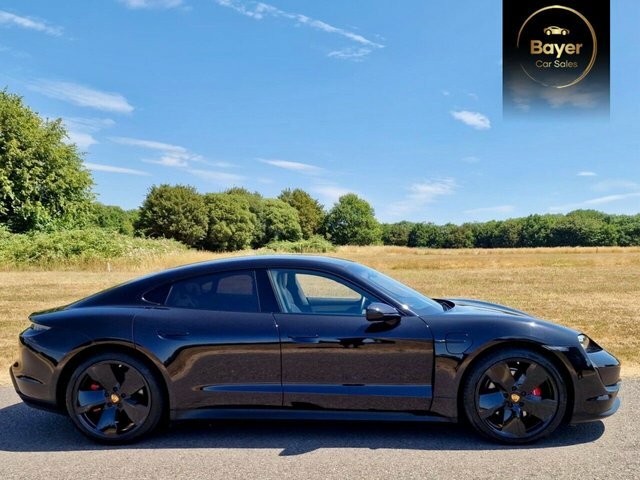 Porsche Taycan Plus 93.4Kwh 4S Saloon Black #2