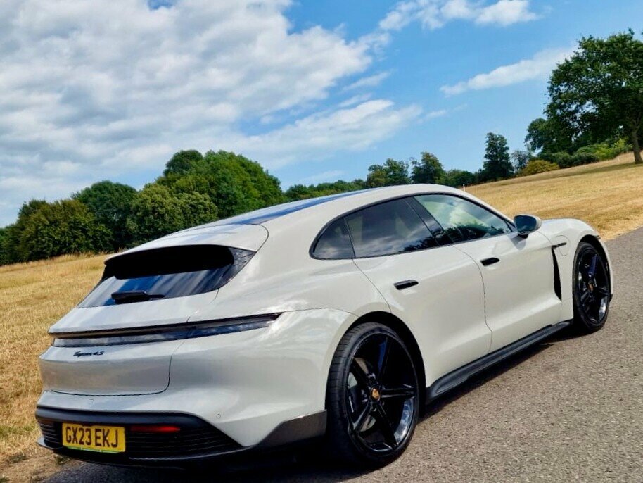 Porsche Taycan Saloon Red #59