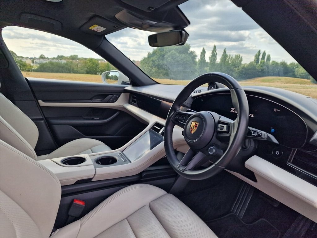 Porsche Taycan Saloon Red #38