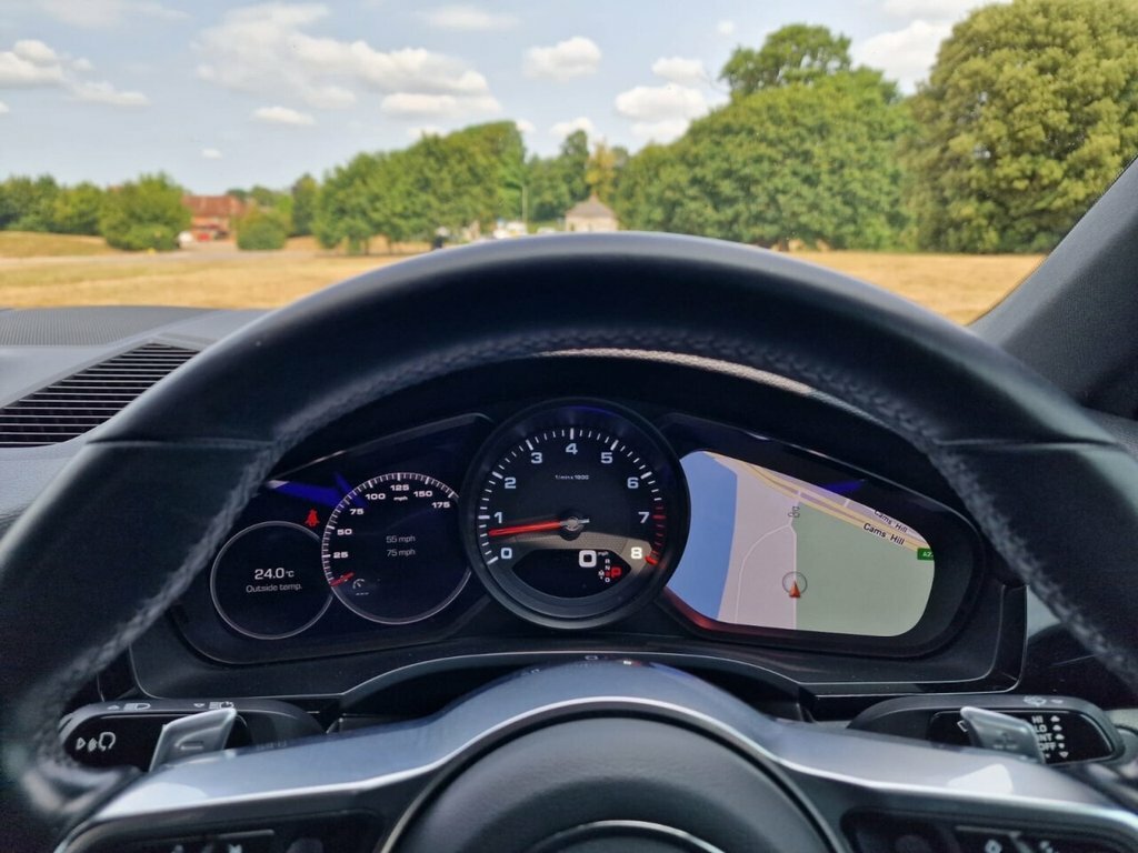 Porsche Cayenne 3.0 V6 Tiptronic 336 Bhp Black #44