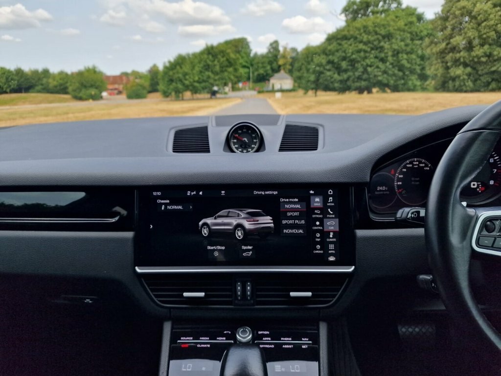 Porsche Cayenne 3.0 V6 Tiptronic 336 Bhp Black #41