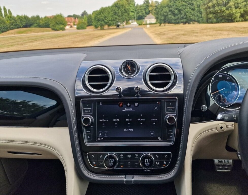 Bentley Bentayga W12 4Wd Euro Grey #37