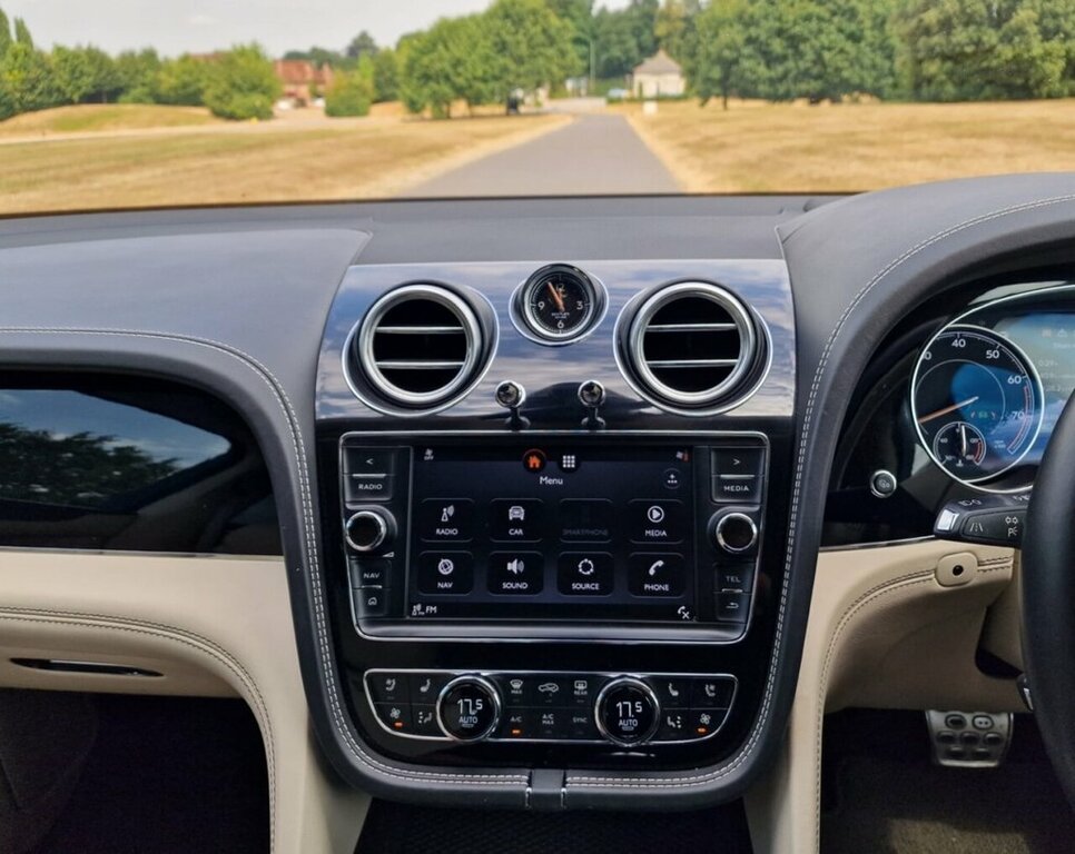 Bentley Bentayga W12 4Wd Euro Grey #40