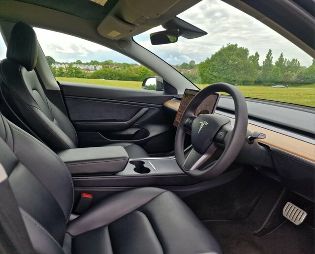 Tesla Model 3 Motor Performance Saloon Black #6