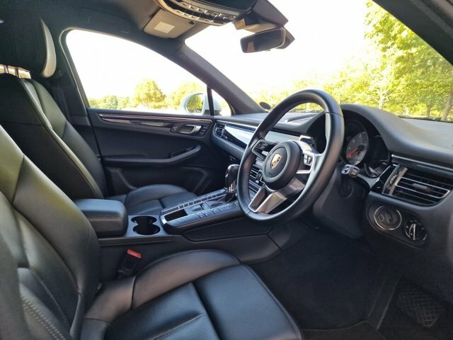 Porsche Macan V6 S Suv White #6