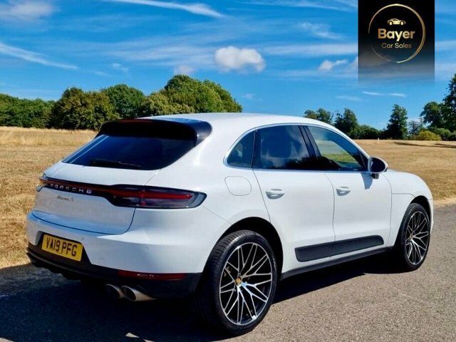 Porsche Macan V6 S Suv White #4