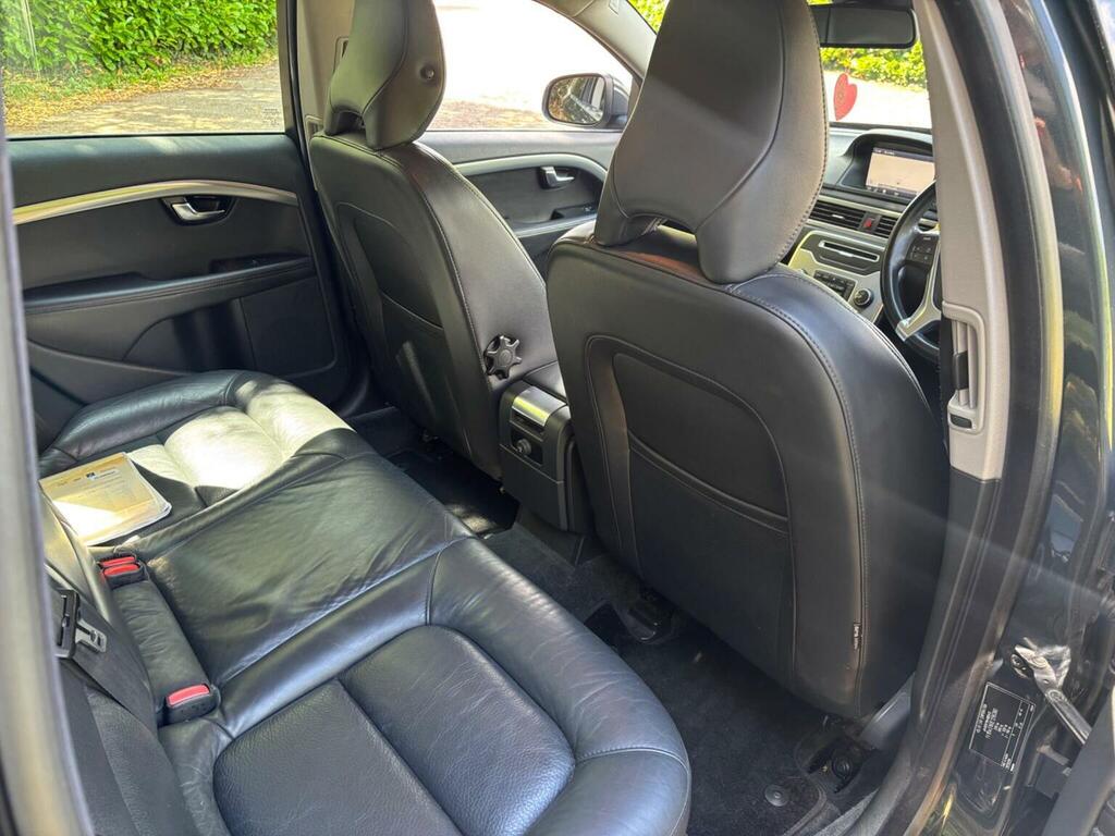 Volvo V70 2.4 D5 Business Edition Geartronic Euro 5 Gold #25
