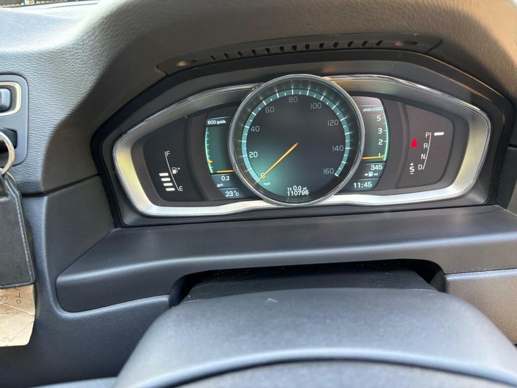 Volvo V70 2.4 D5 Business Edition Geartronic Euro 5 Gold #17