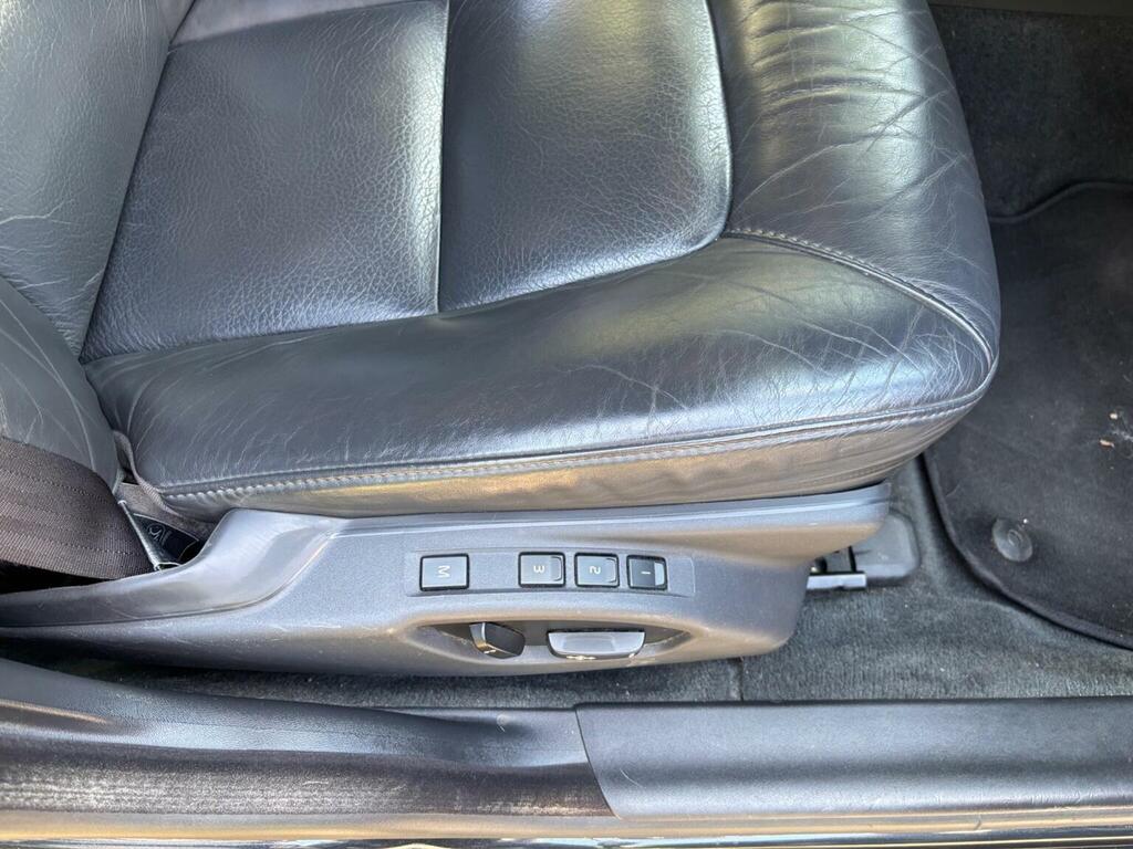Volvo V70 2.4 D5 Business Edition Geartronic Euro 5 Gold #19