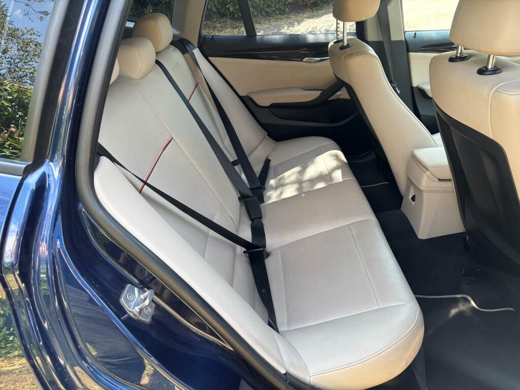 BMW X1 Suv White #22