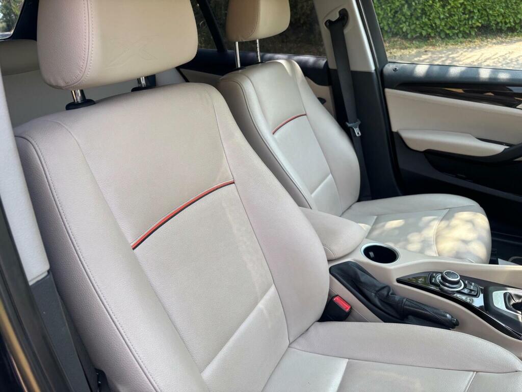 BMW X1 Suv White #20