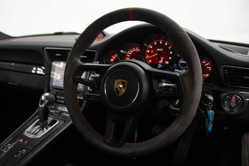 Porsche 911 991 Carrera 4 Gts Pdk Euro 6 Red #30