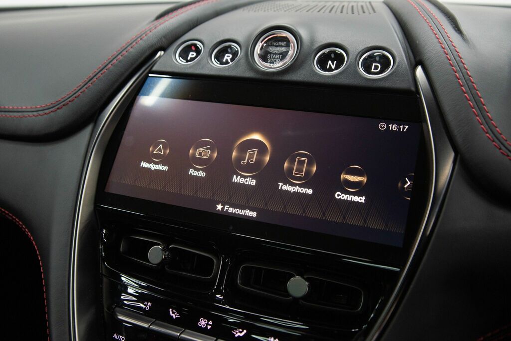 Aston Martin DBX Hatchback Black #36