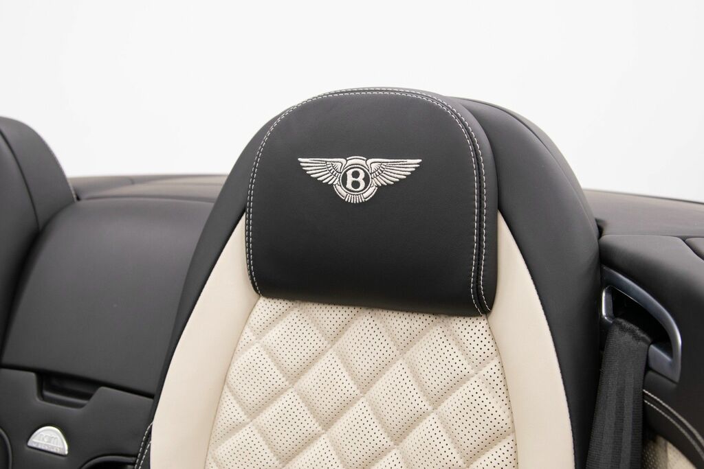 Bentley Continental Speed Silver #31