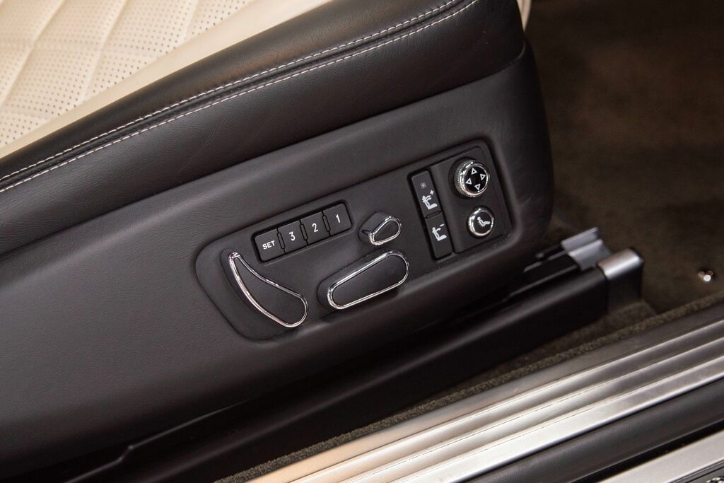 Bentley Continental Speed Silver #32