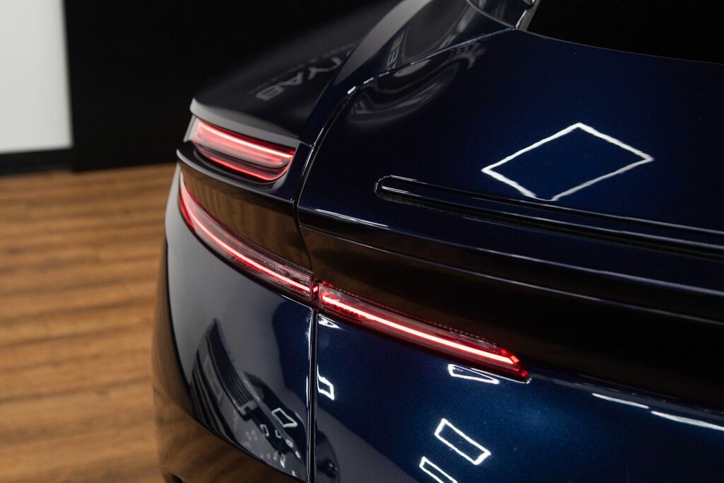 Aston Martin DB11  Blue #21