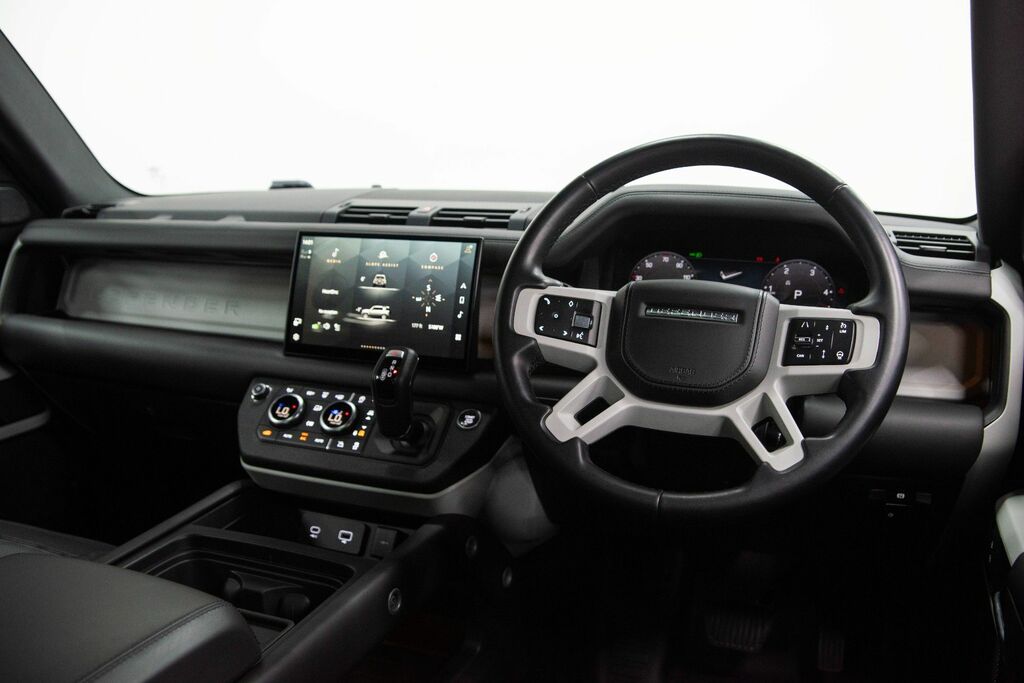 Land Rover Defender 110 Automatic MR22LCB Black #3