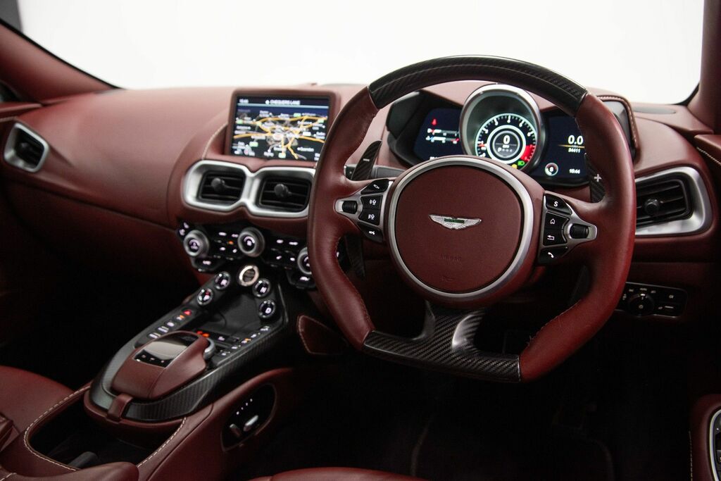 Aston Martin Vantage Automatic Black #3