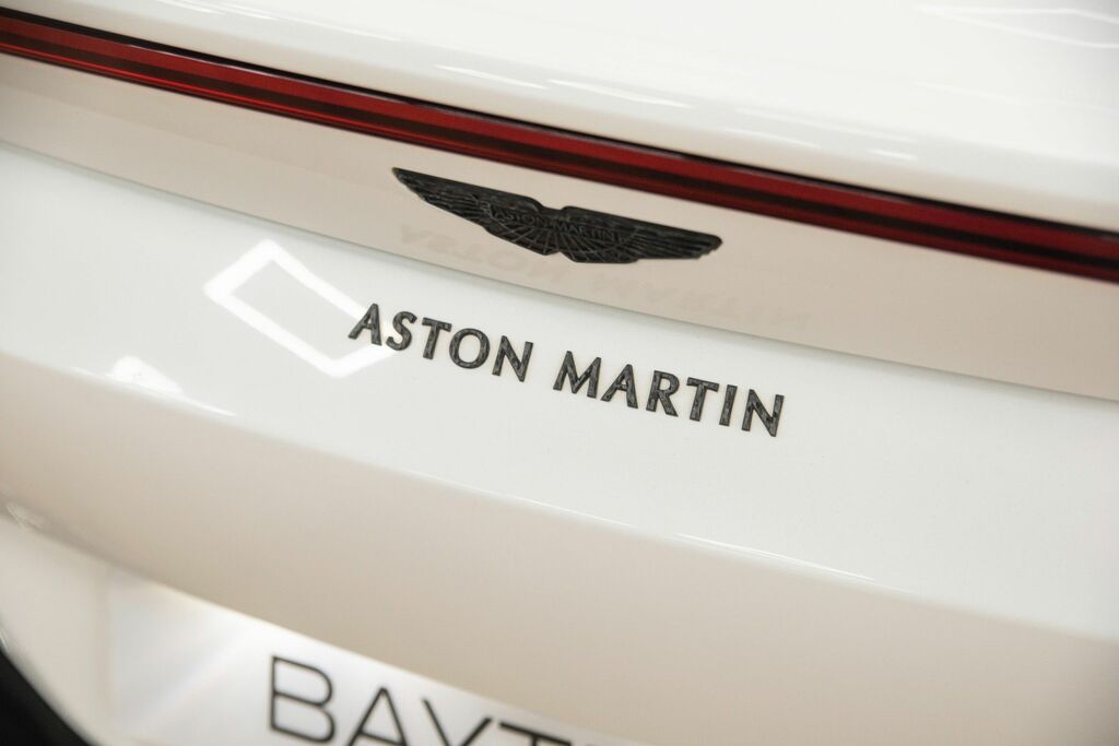 Aston Martin Vantage Vantage V8 Black #23