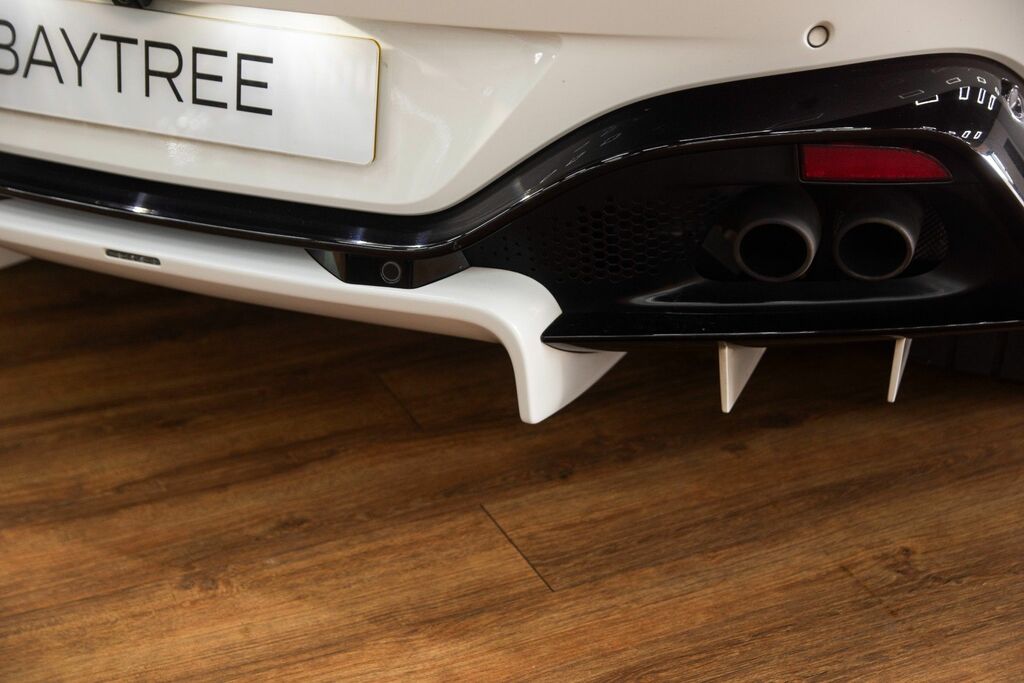 Aston Martin Vantage Vantage V8 Black #26