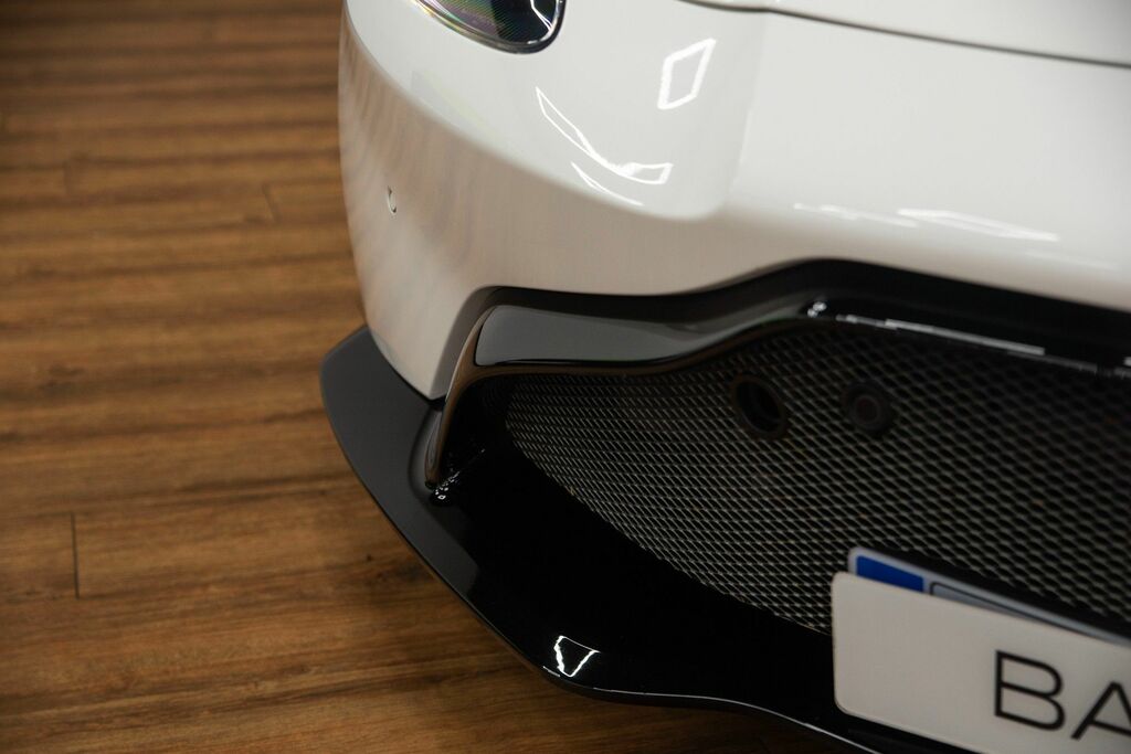 Aston Martin Vantage Vantage V8 Black #12