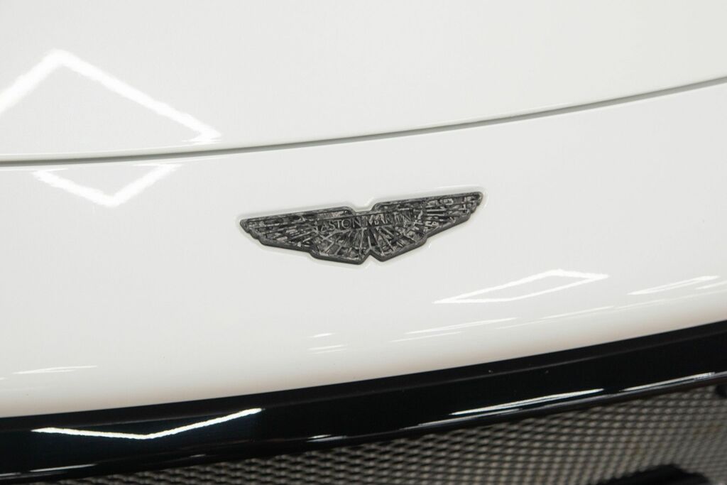 Aston Martin Vantage Vantage V8 Black #11