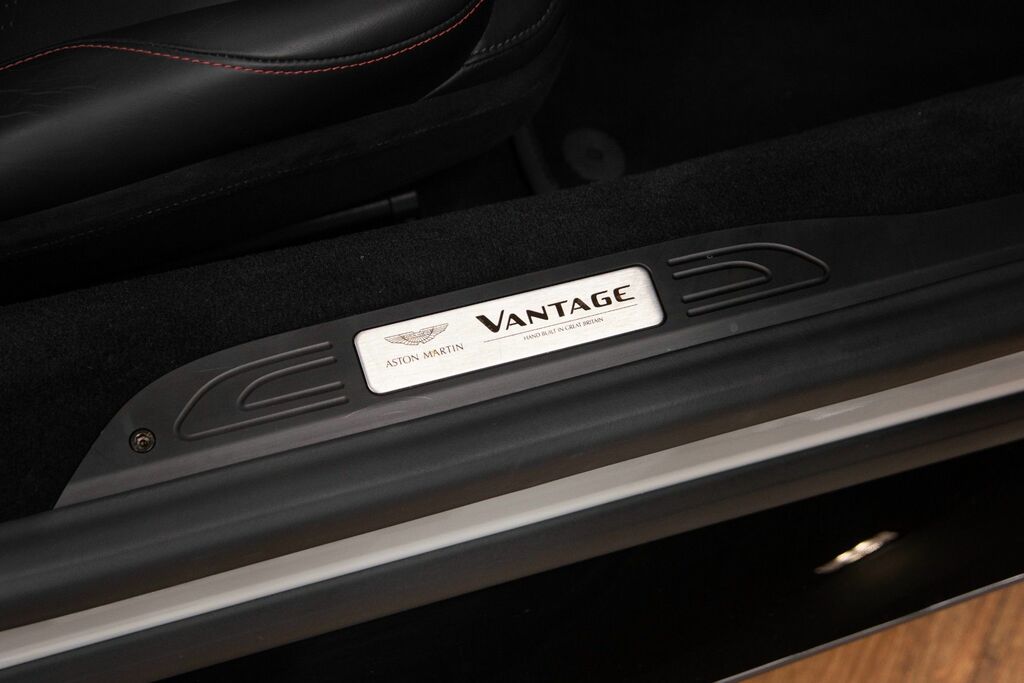 Aston Martin Vantage 5.2 V12 Biturbo Euro 6 Ss Green #12