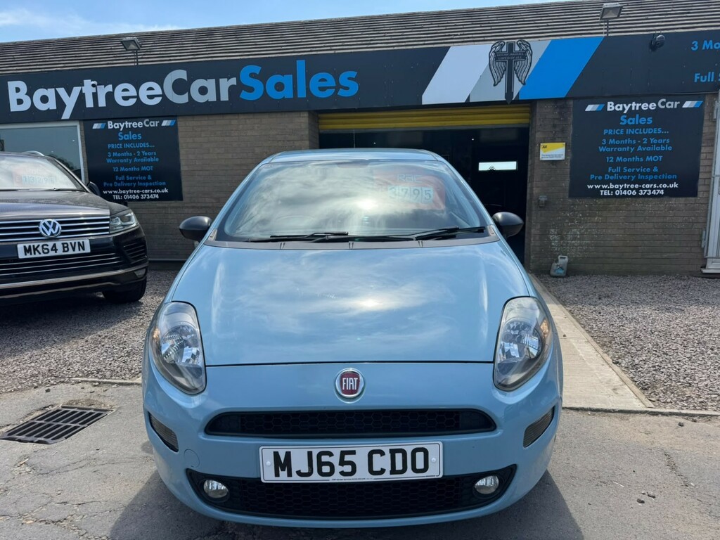 Fiat Punto Hatchback 1.2 Punto 3-Door 1.2 8V 69Hp Easy 2015 Blue #2