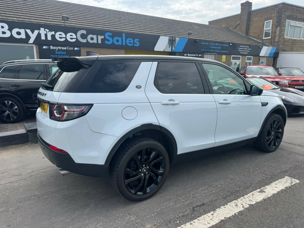 Land Rover Discovery Sport 2.0 Td4 Hse Black White #5