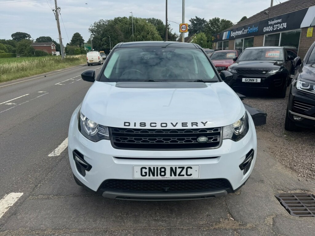 Land Rover Discovery Sport 2.0 Td4 Hse Black White #6