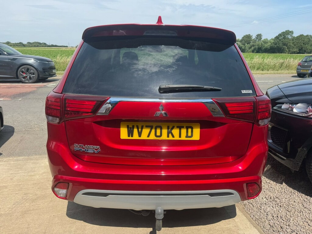 Mitsubishi Outlander 2.4 H Twinmotor 13.8Kwh Dynamic Red #4