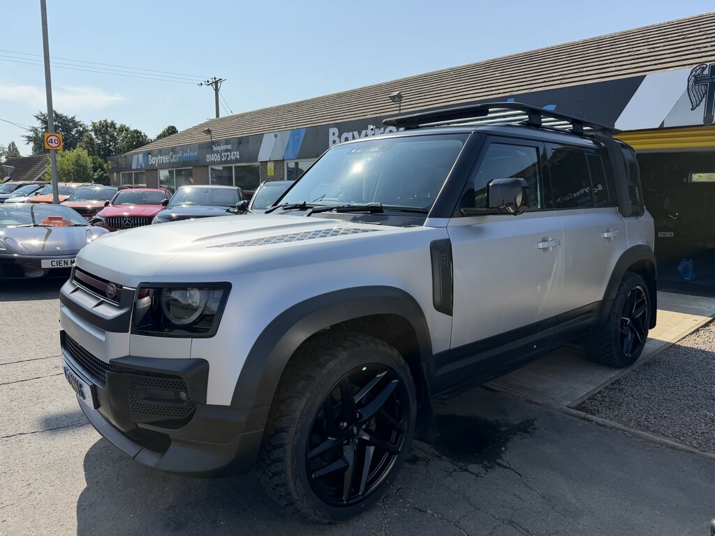 Land Rover Defender 110 2.0 P300 Hse Silver #3