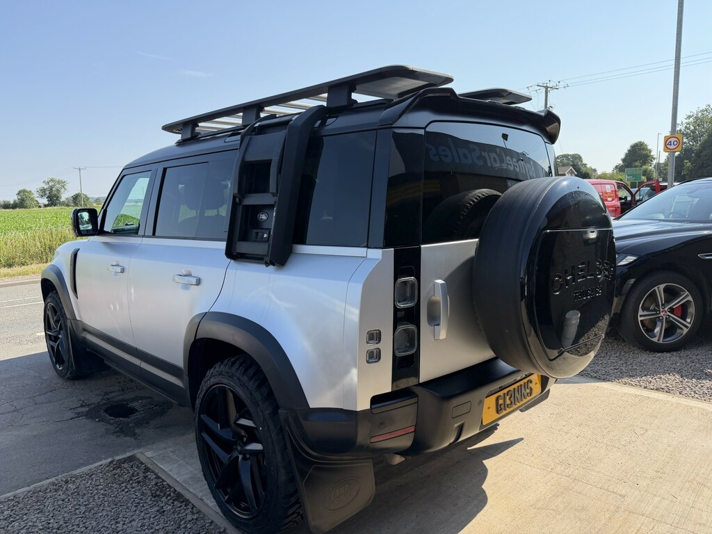 Land Rover Defender 110 2.0 P300 Hse Silver #6