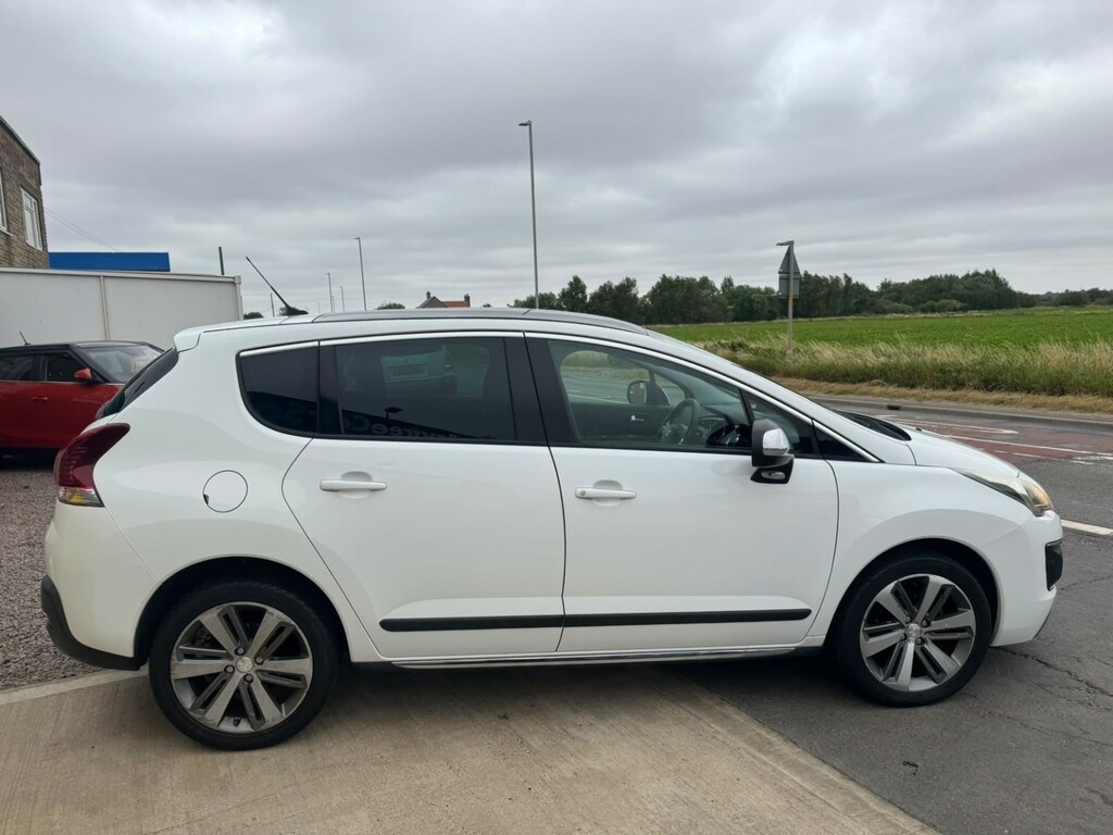Peugeot 3008 1.6 E-hdi Allure White #6
