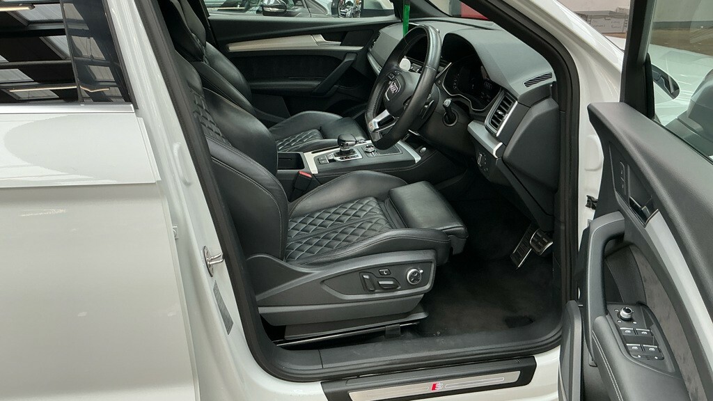 Audi SQ5 3.0 Tdi V6 White #4