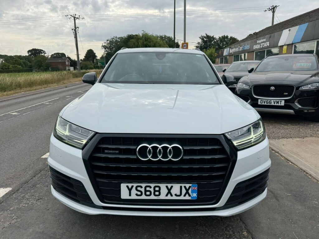 Audi Q7 3.0 Tdi V6 50 Black Edition White #3