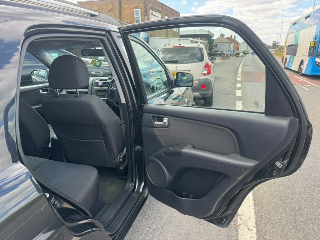 Kia Sportage 2.0 Xe 4Wd Silver #12