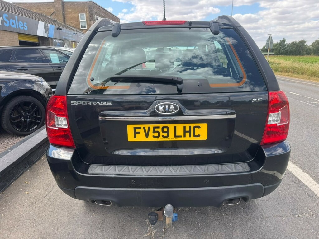 Kia Sportage 2.0 Crdi Xe Black #4