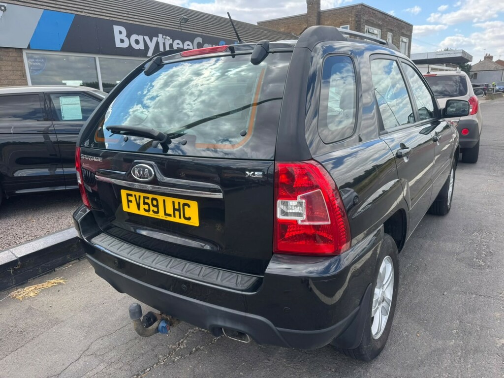 Kia Sportage 2.0 Crdi Xe Black #6