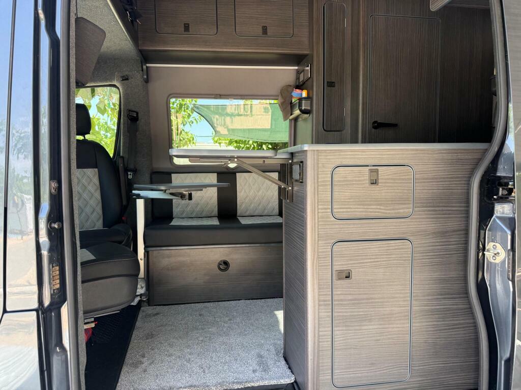 Mercedes-Benz Sprinter 516 Cdi Lwb Luton 5.5T 7G-tronic Green #32