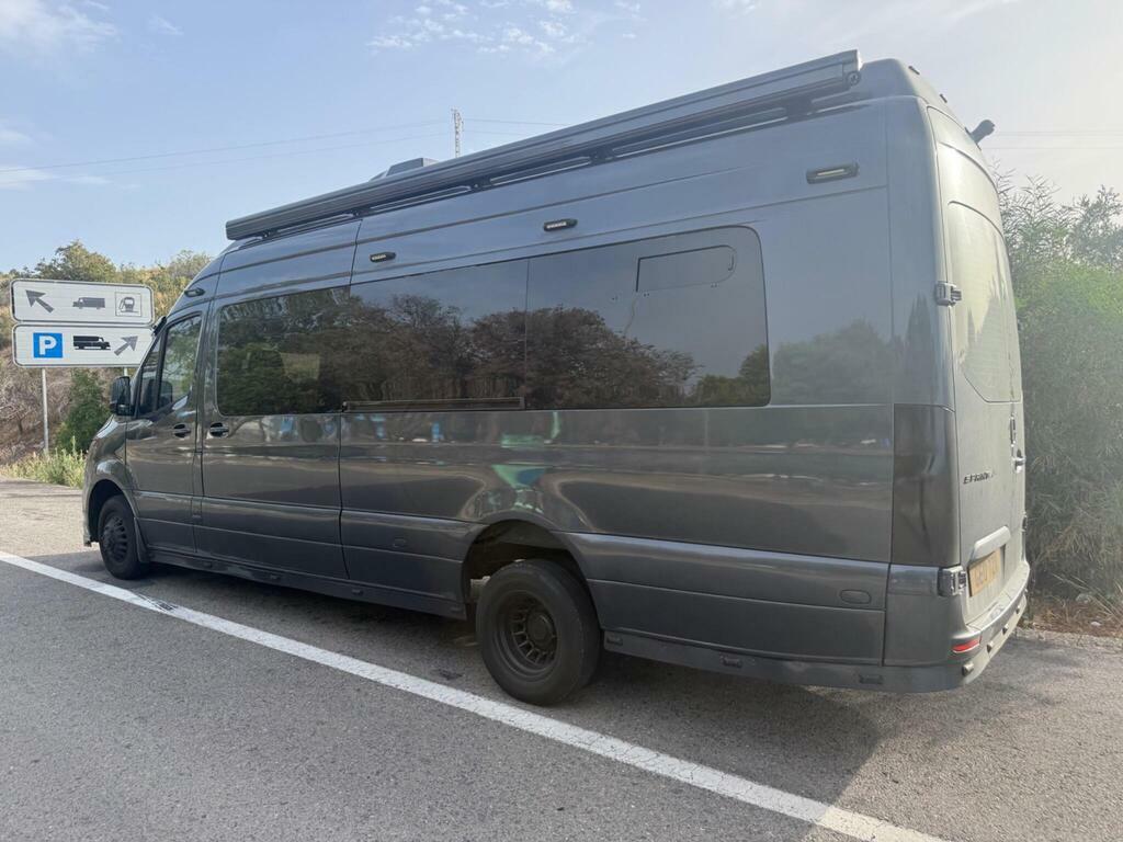 Mercedes-Benz Sprinter 516 Cdi Lwb Luton 5.5T 7G-tronic Green #7