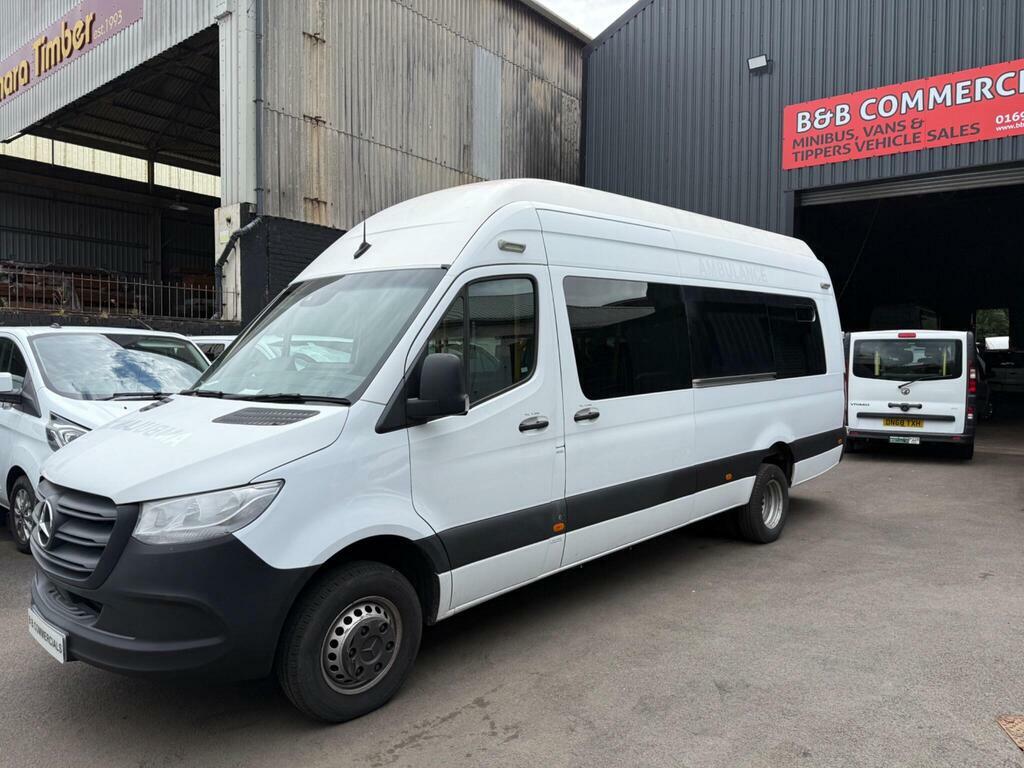 Mercedes-Benz Sprinter Diesel White