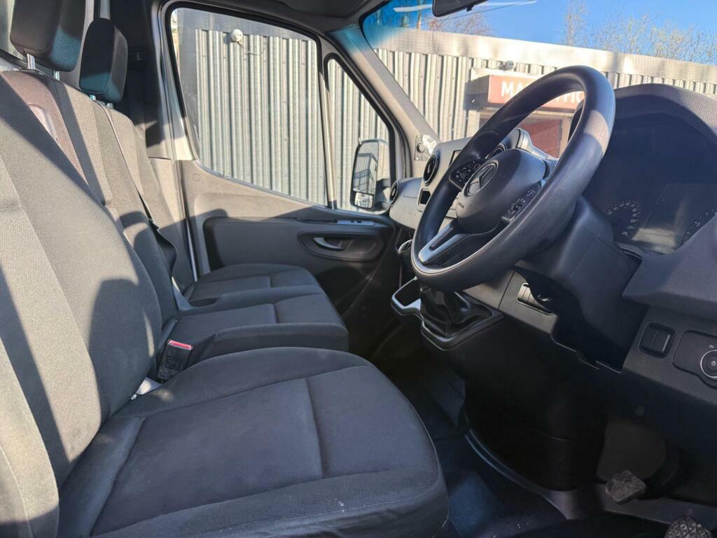 Mercedes-Benz Sprinter Cdi 150Ps 315 Luton Progressive Rwd Euro 6 With Re White #8