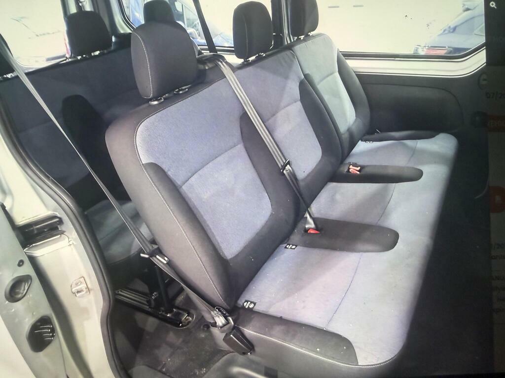 Vauxhall Vivaro 1.6 L2h1 2900 9 Seater Combi Minibus120bhp Euro 6 White #9