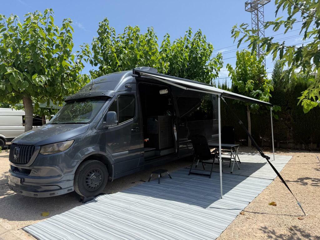 Mercedes-Benz Sprinter Panel Van White #7