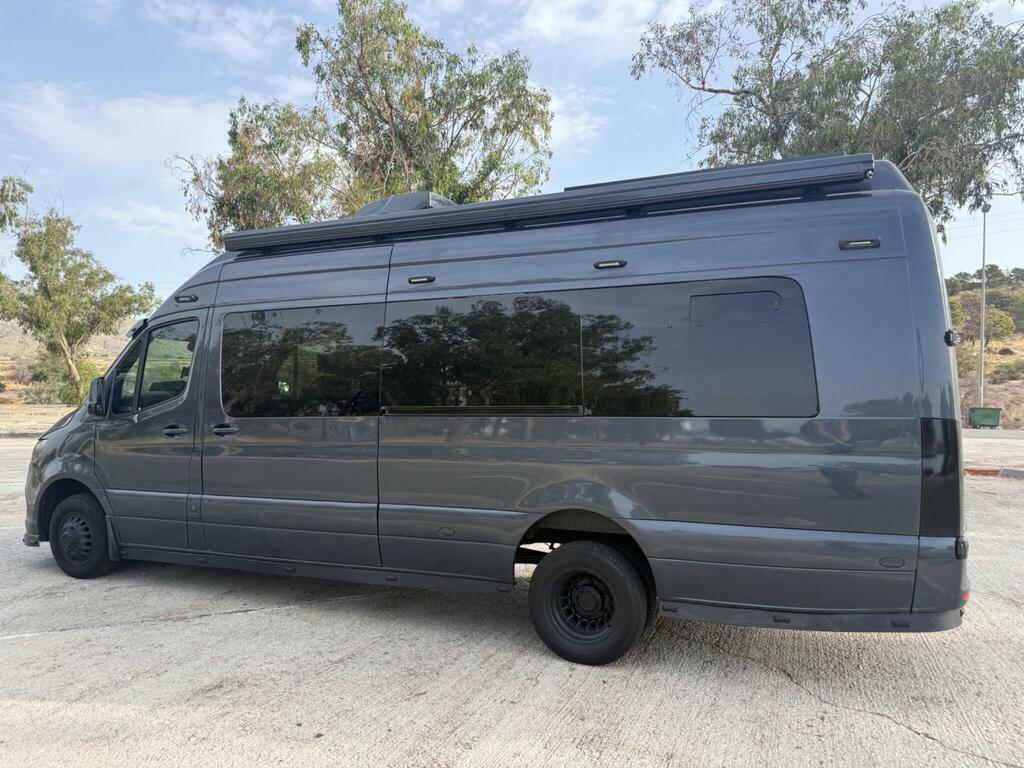 Mercedes-Benz Sprinter Diesel #6