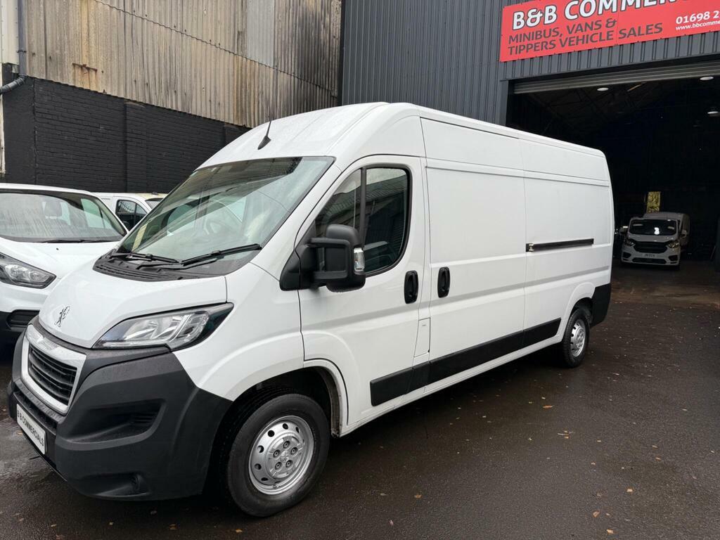 Peugeot Boxer 2.2 Bluehdi 335 Professional Premium L3 H2 Euro White
