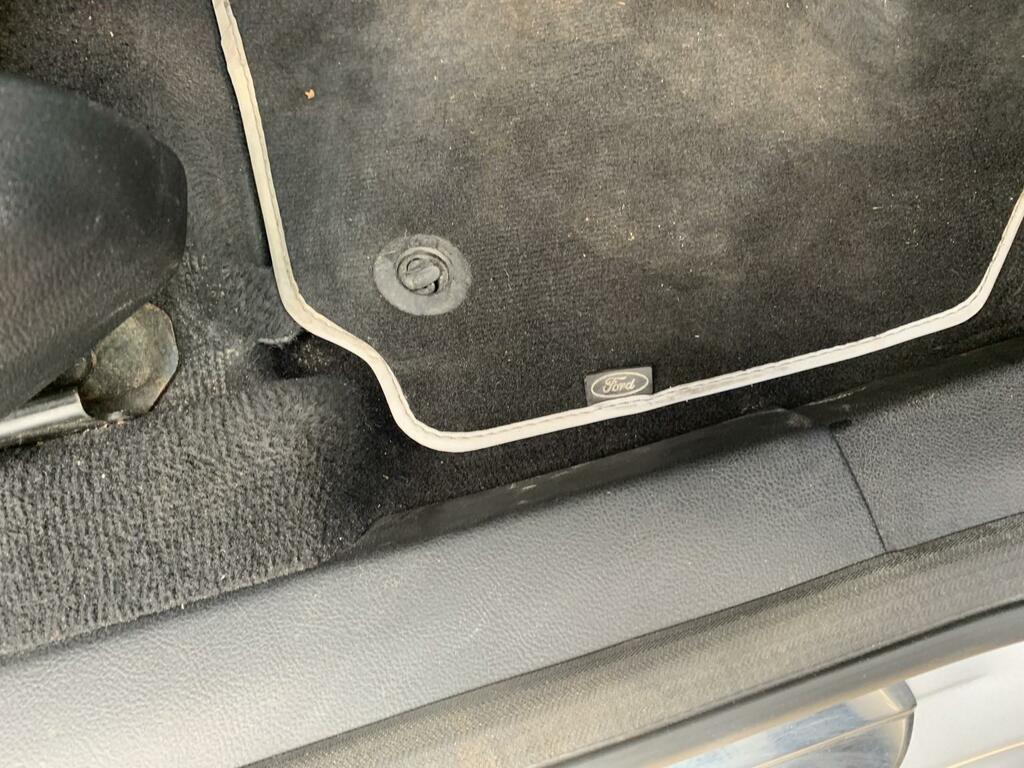 Ford Mondeo Mondeo Estate Silver #30