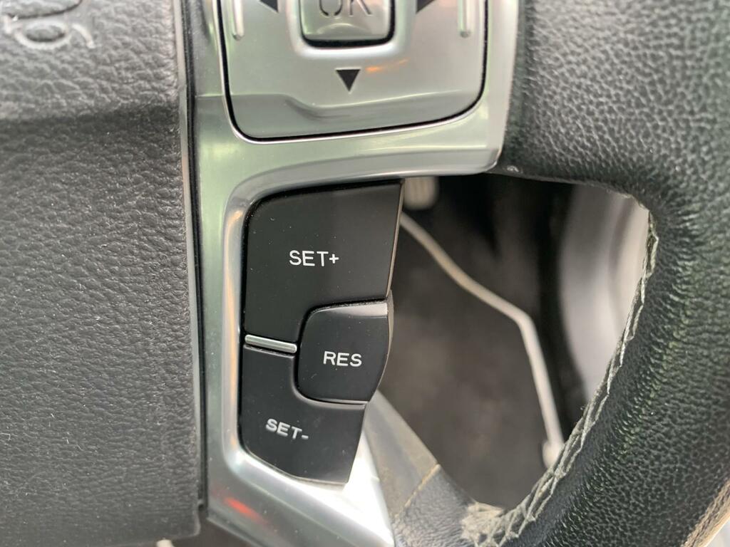 Ford Mondeo Mondeo Estate Silver #33